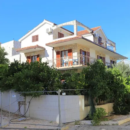 By The Sea Arbanija, Ciovo - 17332 *