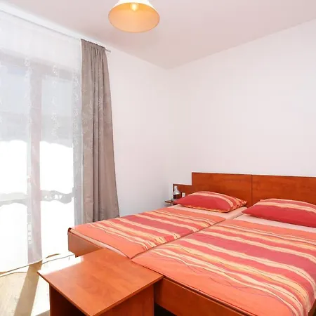 Apartmán By The Sea Arbanija, Ciovo - 17332 *